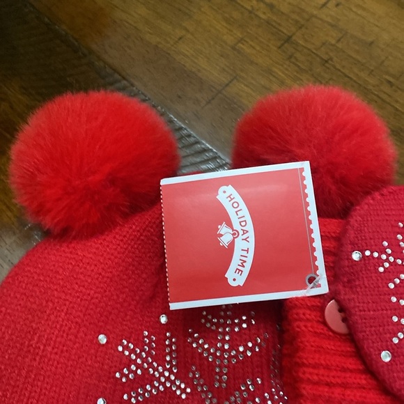 Snowflake Hat and Mittens Set for Kids - Picture 5 of 7